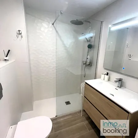Apartment Sun Novelty 1 , Climatizado, Piscina